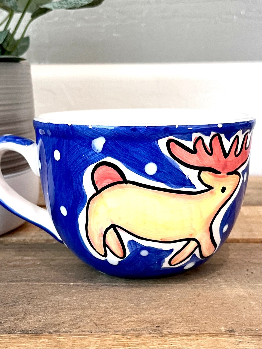 WCL Hand Painted Whimsical Moose Ceramic Mug Blue Pink Antlers NWOT - Picture 2 of 4